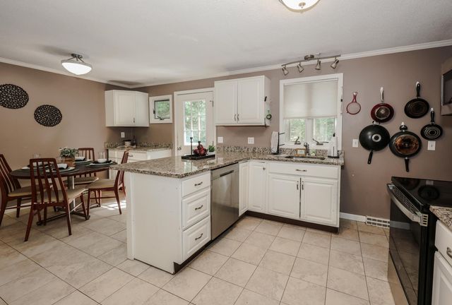 105 Kilrea Road, Derry, NH 03038