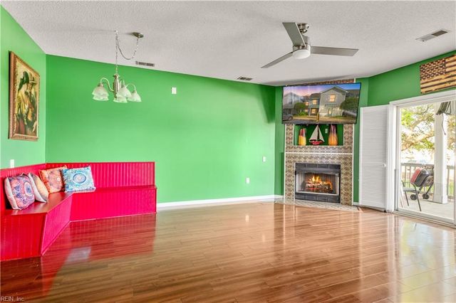 1024 High Dunes Quay Apt 101, Hampton, VA 23664