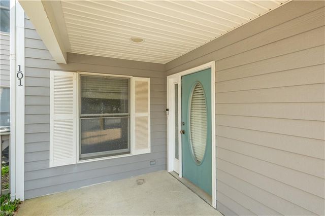 1024 High Dunes Quay Apt 101, Hampton, VA 23664
