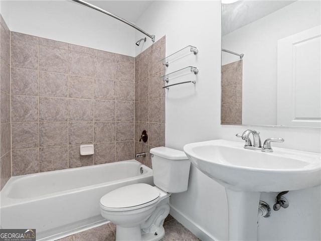 250 Pharr Road NE 2101, Atlanta, GA 30305