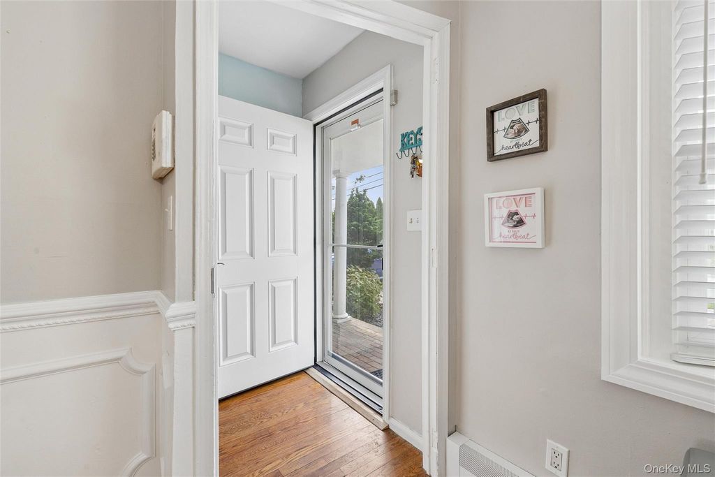 67 Deer Lake Drive, North Babylon, NY 11703 — photo 3