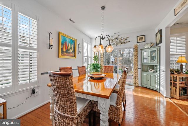 10 LARKSPUR DR, Marlton, NJ 08053