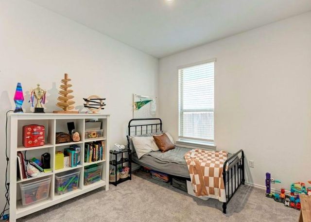 112 Bennington DR, Liberty Hill, TX 78642