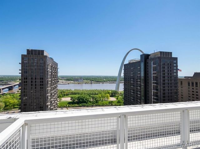 300 N Broadway 804, St Louis, MO 63102