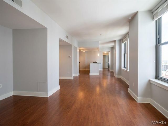 300 N Broadway 804, St Louis, MO 63102