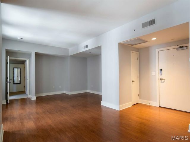 300 N Broadway 804, St Louis, MO 63102