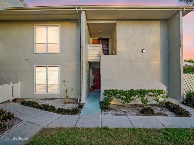 622 WINDRUSH BAY DRIVE Bldg K, Tarpon Springs, FL 34689