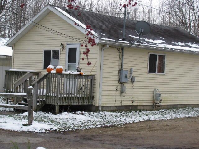 3078 Sandy Beach Street, Wayland, MI 49348