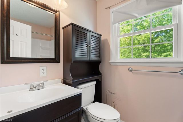 606 Merriweather Drive, King, NC 27021