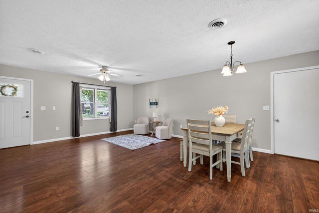 126 Hel Mar Drive, Mitchell, IN 47446