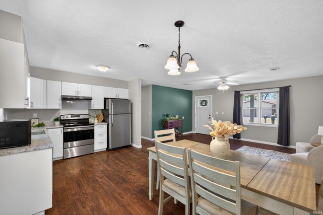 126 Hel Mar Drive, Mitchell, IN 47446