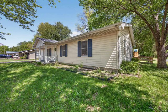 126 Hel Mar Drive, Mitchell, IN 47446