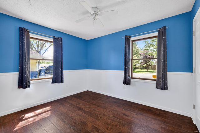 126 Hel Mar Drive, Mitchell, IN 47446