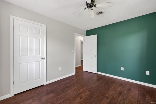 126 Hel Mar Drive, Mitchell, IN 47446