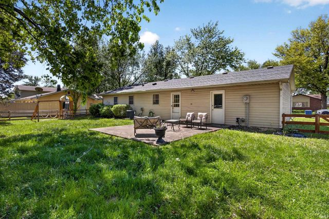126 Hel Mar Drive, Mitchell, IN 47446