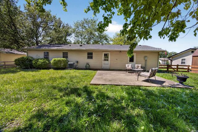 126 Hel Mar Drive, Mitchell, IN 47446