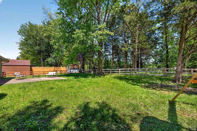 126 Hel Mar Drive, Mitchell, IN 47446