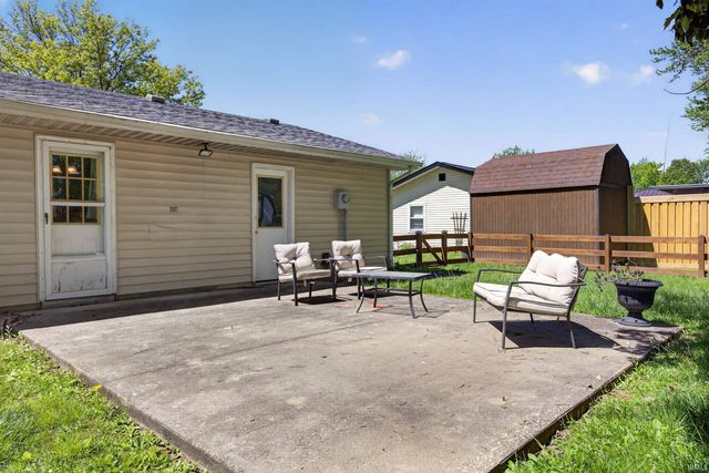 126 Hel Mar Drive, Mitchell, IN 47446