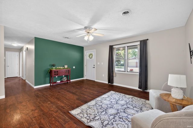 126 Hel Mar Drive, Mitchell, IN 47446