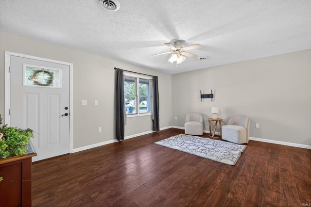 126 Hel Mar Drive, Mitchell, IN 47446