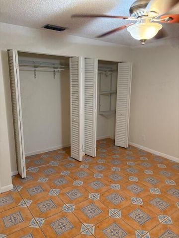 5724 Boynton Cres Crescent, Boynton Beach, FL 33437