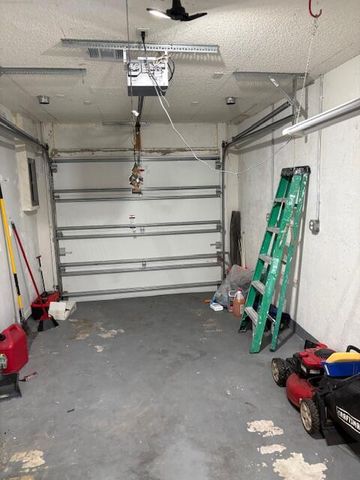 5724 Boynton Cres Crescent, Boynton Beach, FL 33437