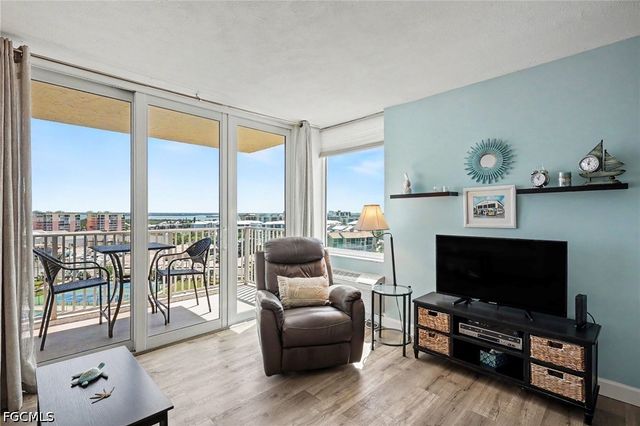 7360 Estero BLVD 1001, Fort Myers Beach, FL 33931