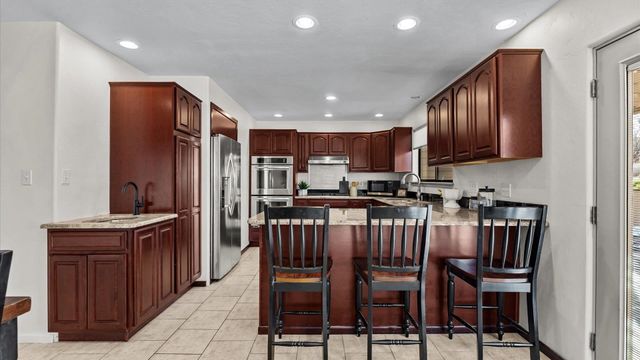 397 Ridge Circle Dr Apt 3, Grand Junction, CO 81507