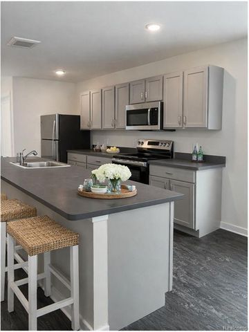 312 High Street 3, Ypsilanti, MI 48198