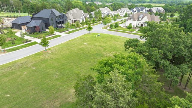 7266 Harlow Dr, College Grove, TN 37046