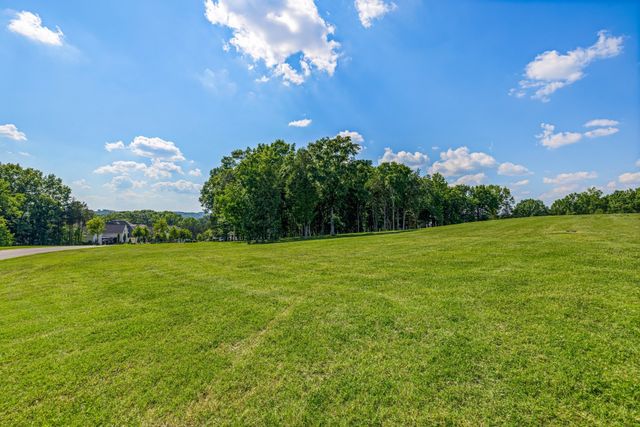 7266 Harlow Dr, College Grove, TN 37046