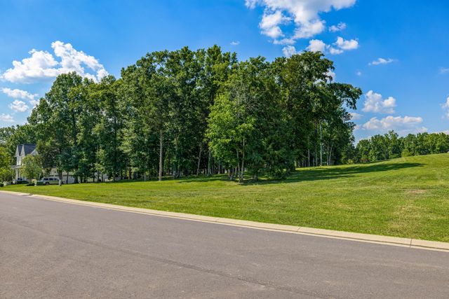 7266 Harlow Dr, College Grove, TN 37046
