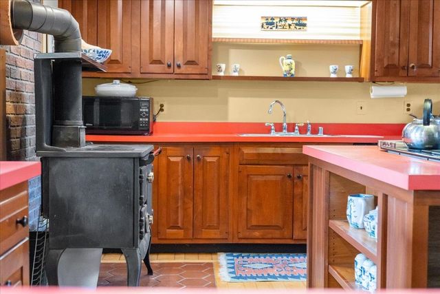 1701 Cleveland Corners Road, Hyde Park, VT 05655