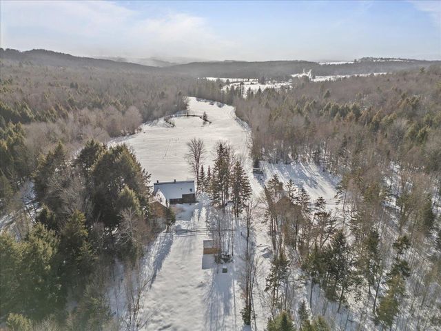 1701 Cleveland Corners Road, Hyde Park, VT 05655