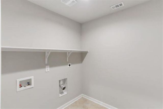 3920 W Savannah Lakes Drive, Lake Charles, LA 70607