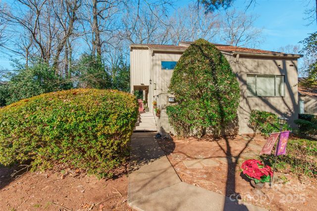 225 Riverview Terrace, Clover, SC 29710