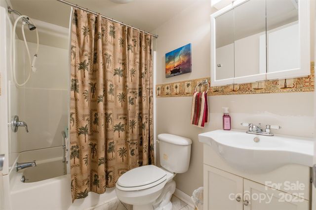 225 Riverview Terrace, Clover, SC 29710