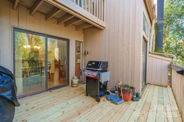 225 Riverview Terrace, Clover, SC 29710