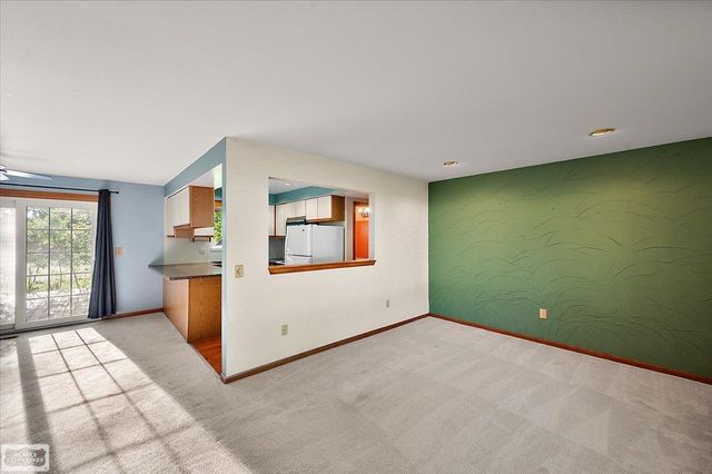 53656 Lynnham Lane, Shelby Twp, MI 48316
