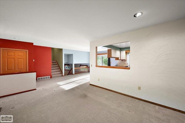 53656 Lynnham Lane, Shelby Twp, MI 48316