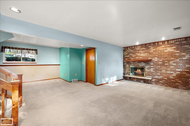 53656 Lynnham Lane, Shelby Twp, MI 48316