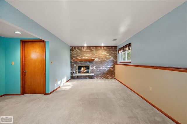 53656 Lynnham Lane, Shelby Twp, MI 48316