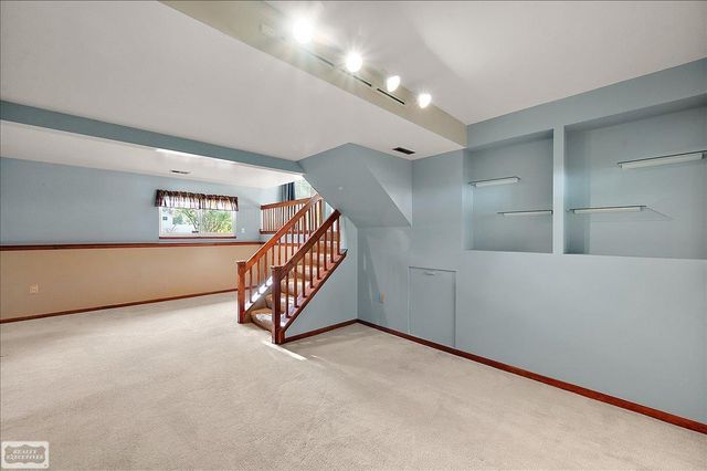 53656 Lynnham Lane, Shelby Twp, MI 48316