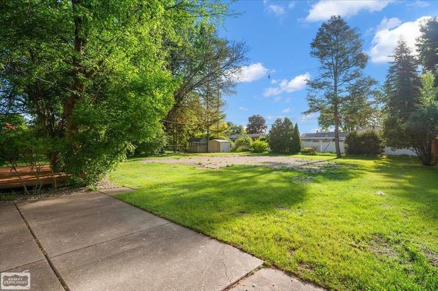 53656 Lynnham Lane, Shelby Twp, MI 48316