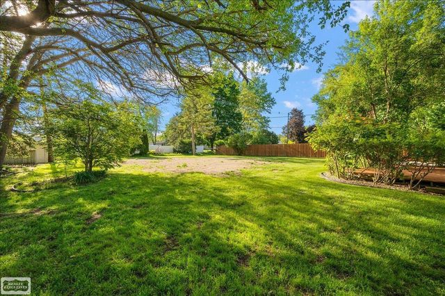 53656 Lynnham Lane, Shelby Twp, MI 48316