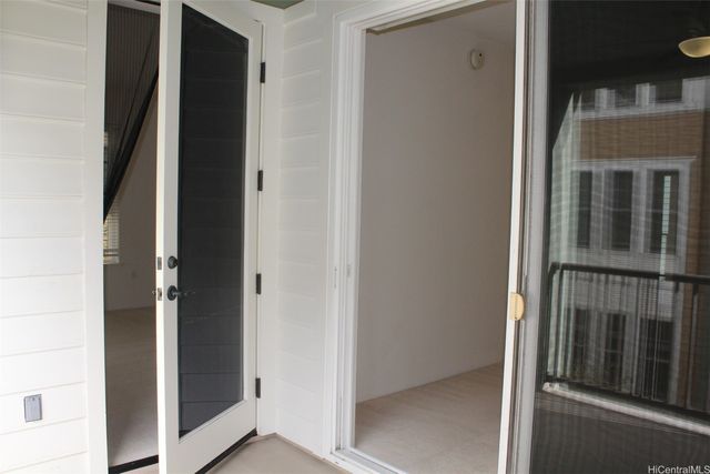 520 Lunalilo Home Road 7328, Honolulu, HI 96825