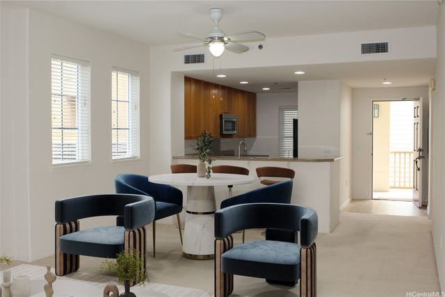 520 Lunalilo Home Road 7328, Honolulu, HI 96825