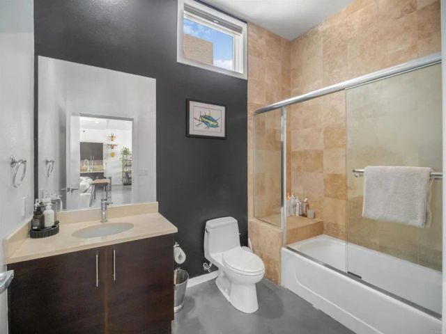 540 9Th Avenue TH104, San Diego, CA 92101