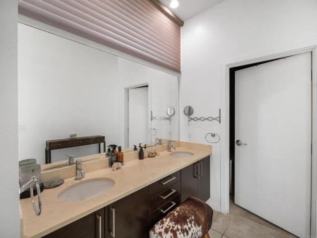 540 9Th Avenue TH104, San Diego, CA 92101