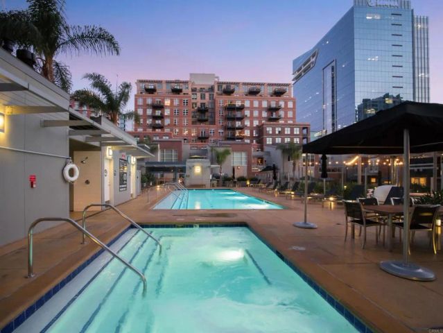 540 9Th Avenue TH104, San Diego, CA 92101